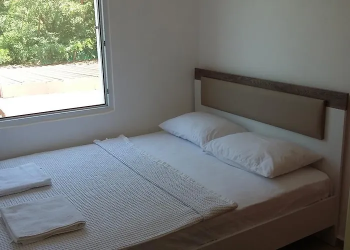 Deren Apart * Guvercinlik (Bodrum)