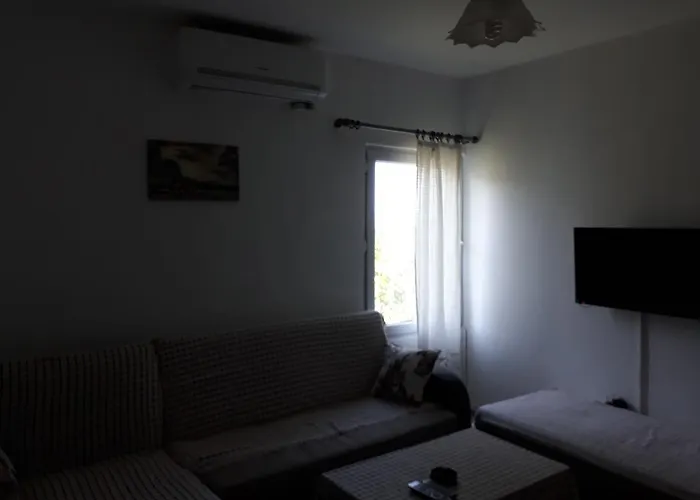 Ξενοδοχείο με διαμερίσματα Deren Apart