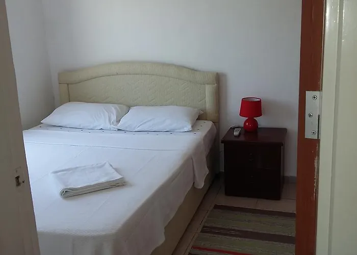 Deren Apart * Guvercinlik (Bodrum)